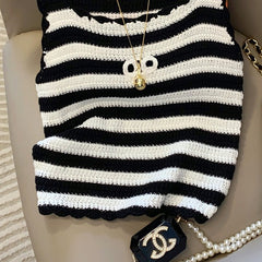 Black And White Stripes Knit Top