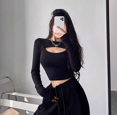 Black Chest-Cut Out Long Sleeves Crop Top