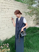 Chic Commuter Vest And Skirt Set