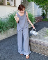 Chic Grey Sleeveless Top And Wide Leg Pants Set