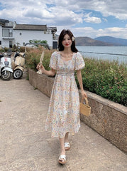 Floral Vacation Puff Sleeve Waist Slimming Dress