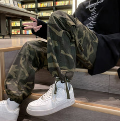 Green Camouflage Loose Pants