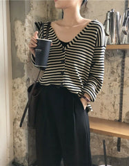 Black And White V-Neck Striped Knit Cardigan