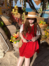 Red Sleeveless Vacation Dress