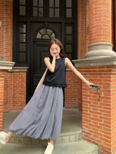 Stylish Plaid Sleeveless Top And Skirt Set