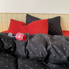 Minimalist Black Polka Dot Bedding Set