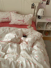 Coquette Rose Plaid Bedding Set