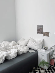 White & Black Striped Bedding Set