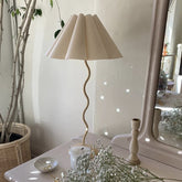 Tulip Squiggle Lamp