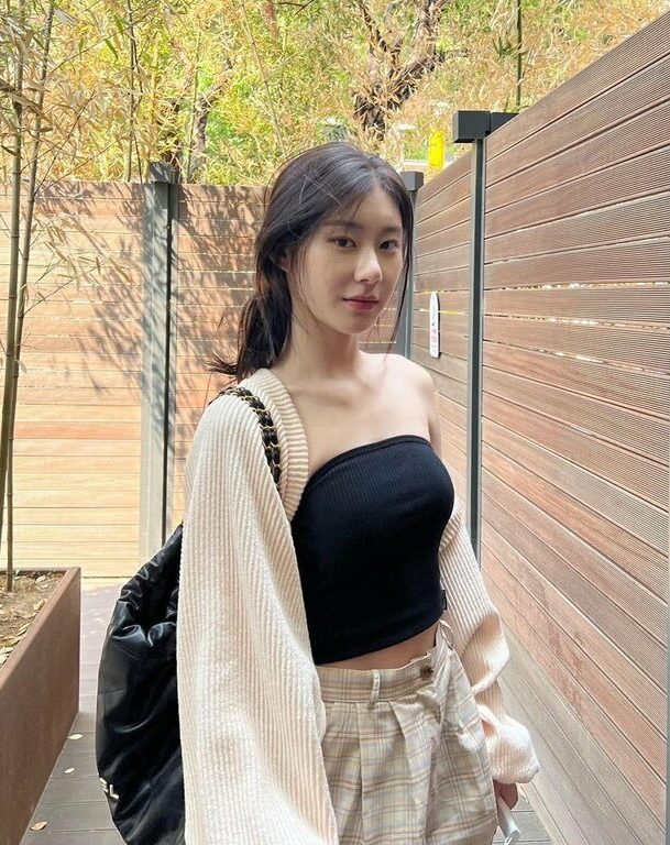 Beige Cropped Open Cardigan