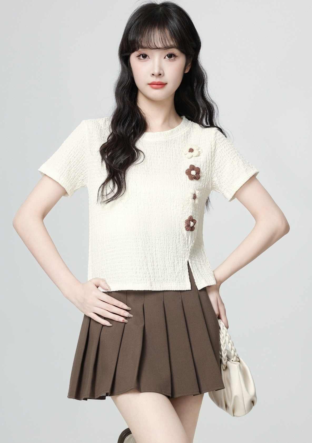 Beige Floral Loose Fit Split Hem Short Sleeve Top