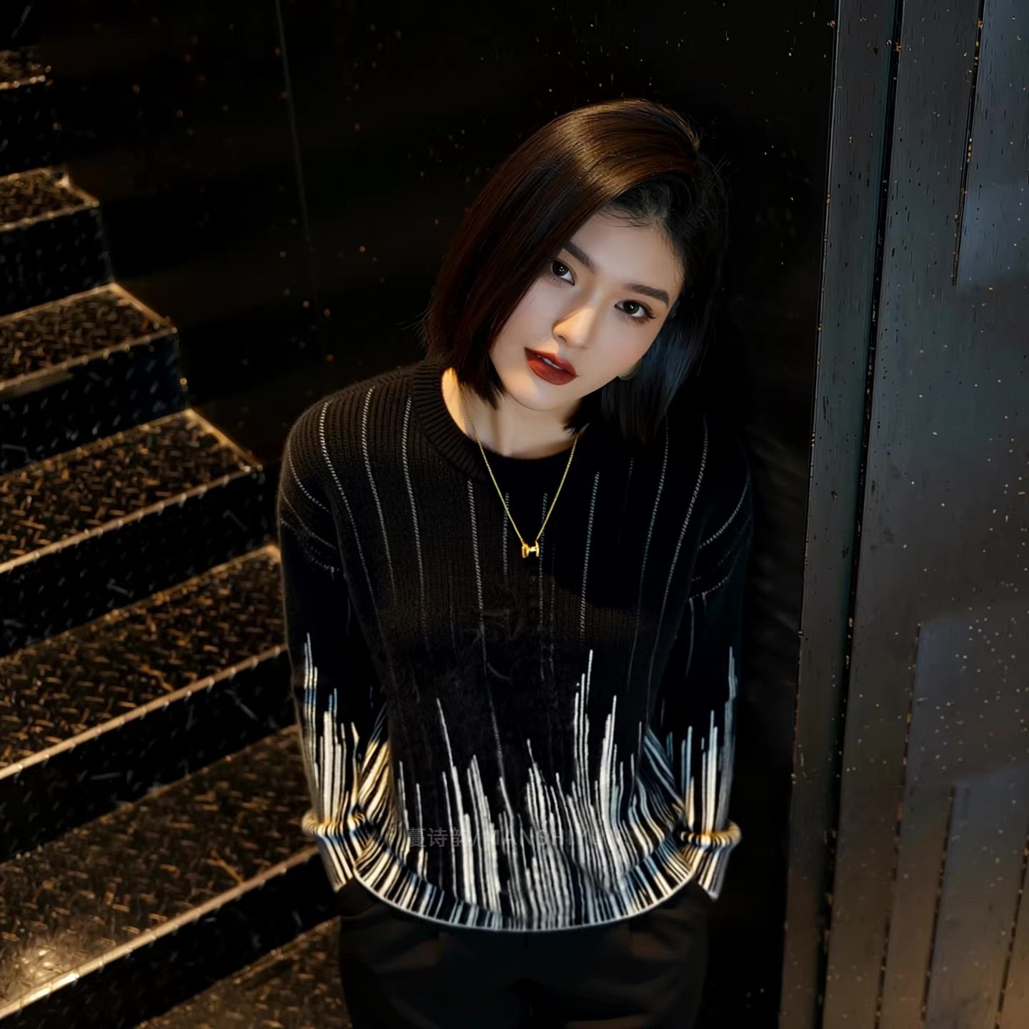 Black Geometric Lines Knit Sweater