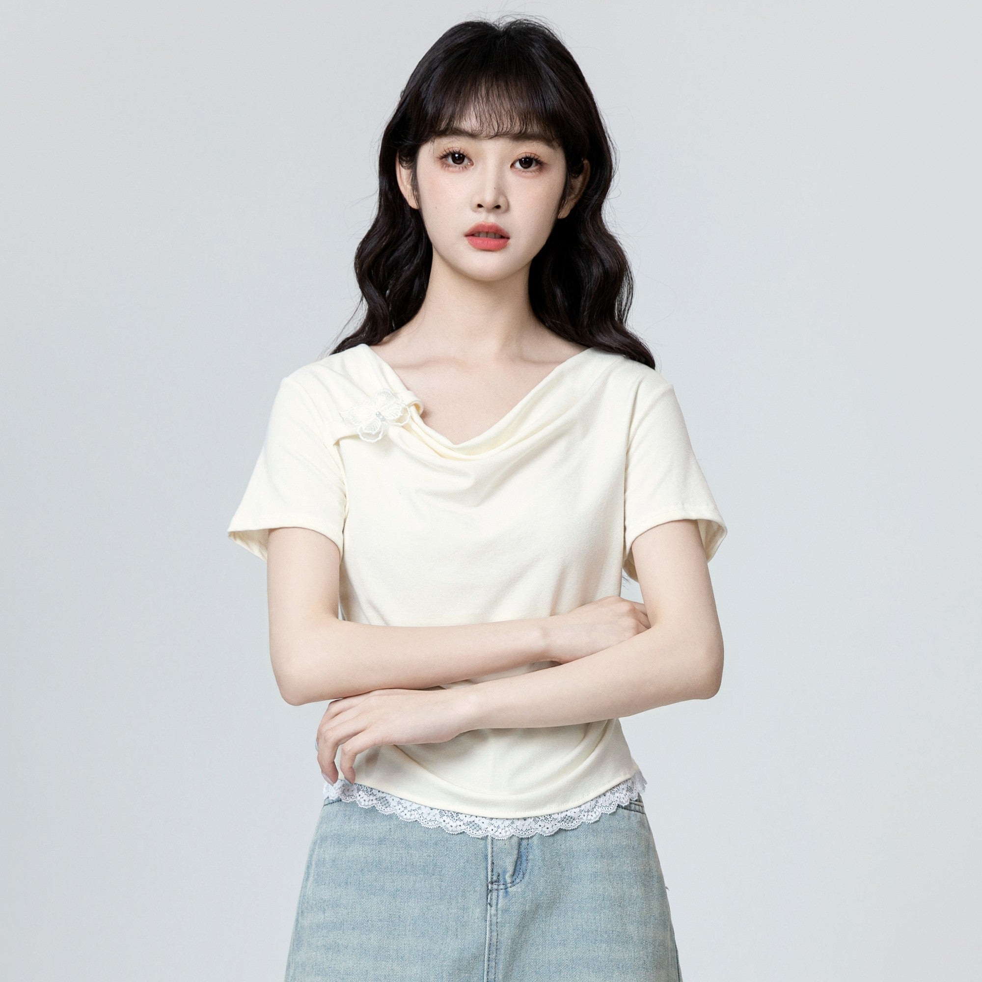 Beige Lace Trim Bowknot Short Sleeve Top