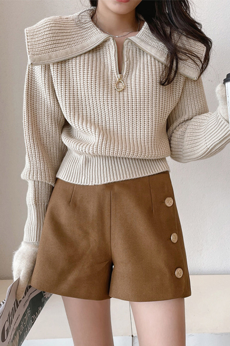 Beige Wide Collared Sweater With Zipper