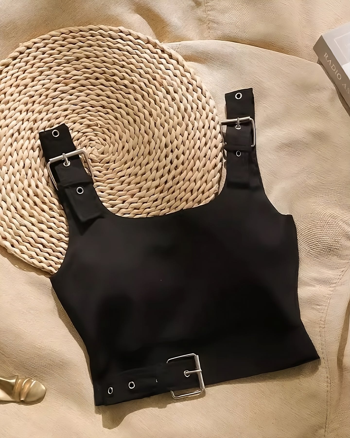 Black Belt Details Crop Top