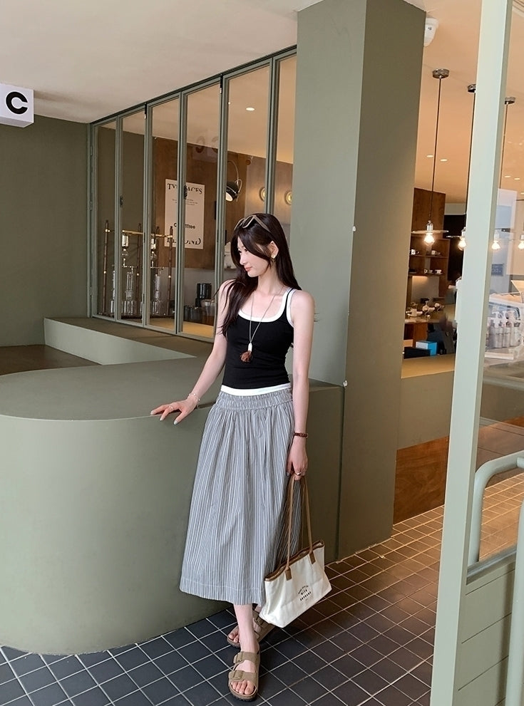 Black Contrasting Outlines Tank Top