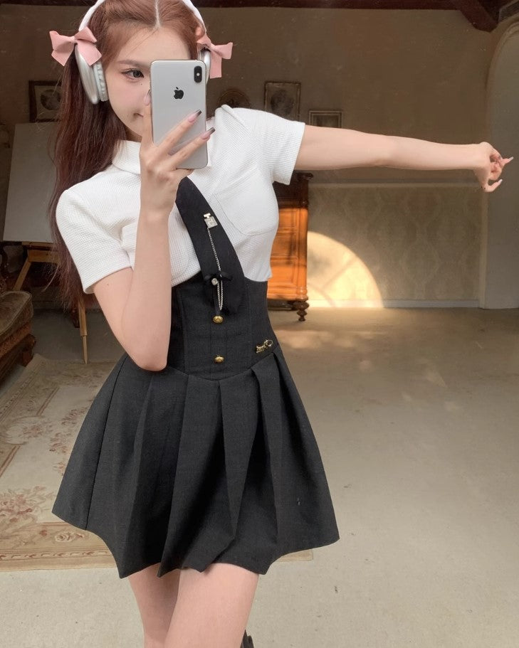 Black Corset Style Pleated Skirt