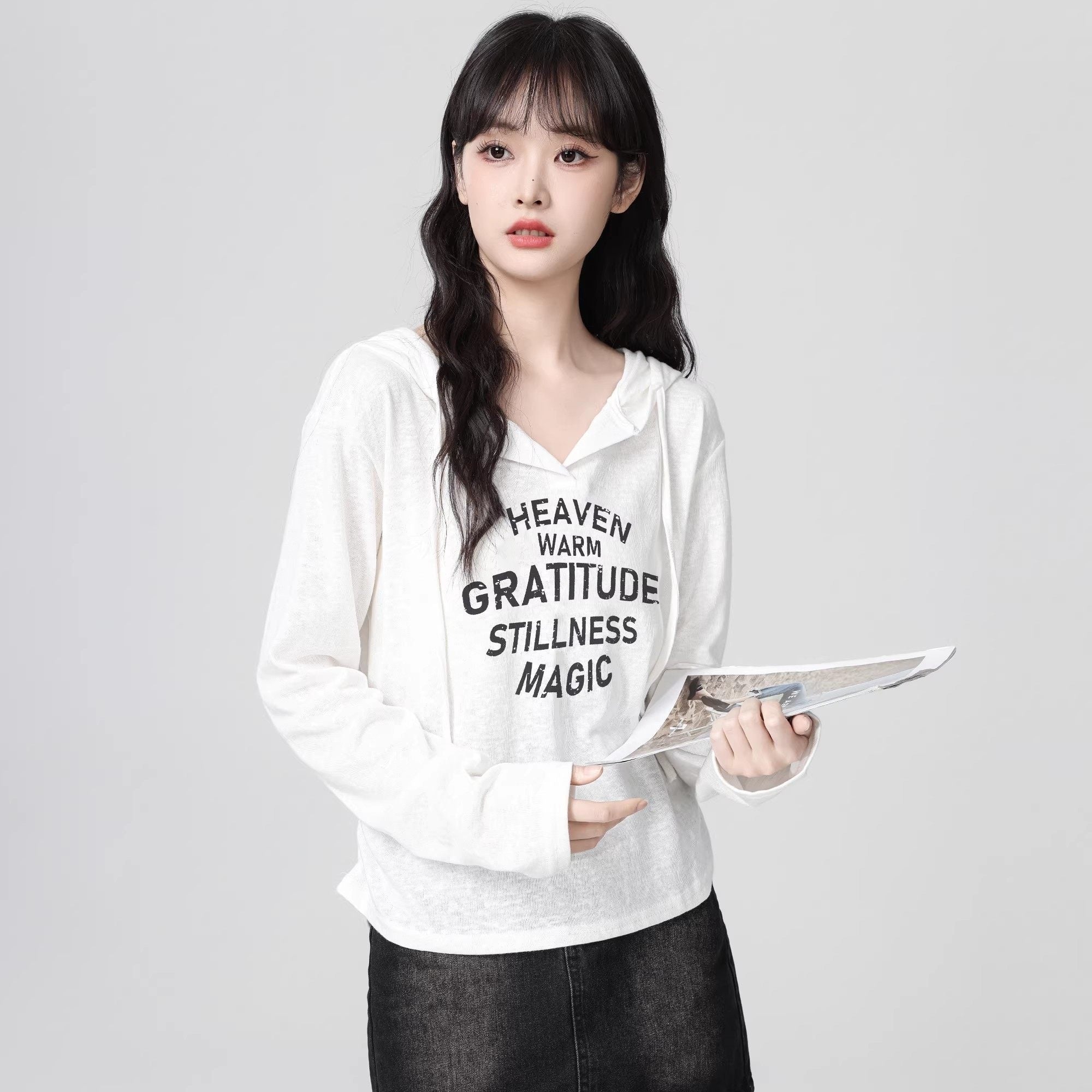 Black Crewneck Cartoon Print Pullover Sweatshirt