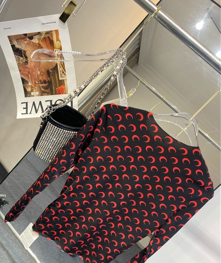 Black Fitted Top With Red Moon Pattern