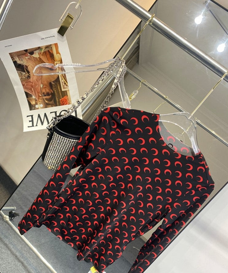 Black Fitted Top With Red Moon Pattern