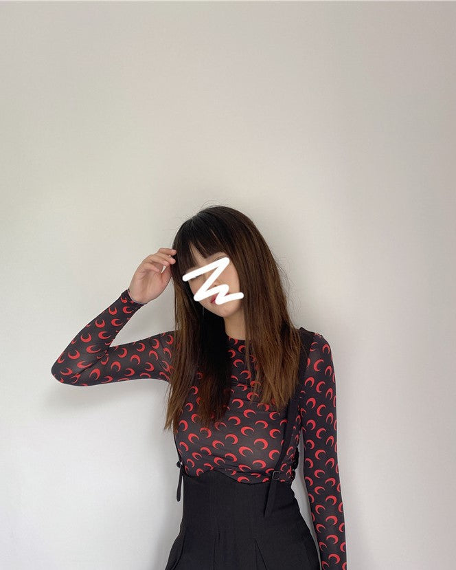 Black Fitted Top With Red Moon Pattern