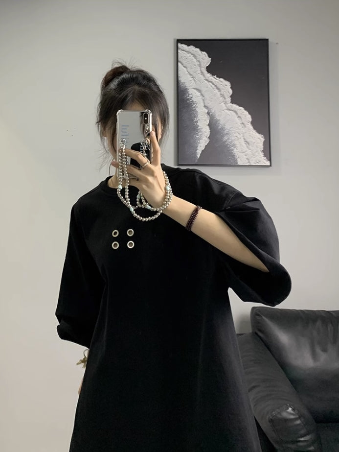 Black Four-Hole T-Shirt