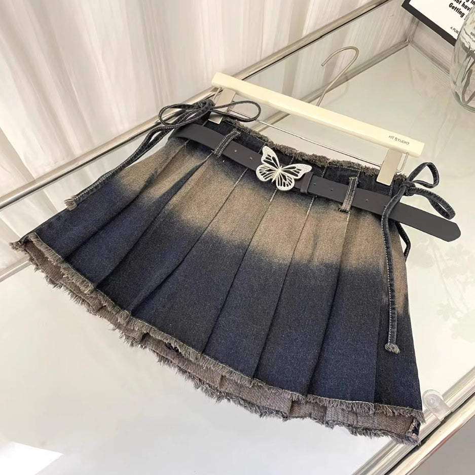 Black Gradient Washed Pleated Denim Skirt