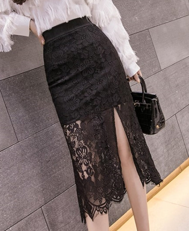 Black High-Waist Lace Skirt
