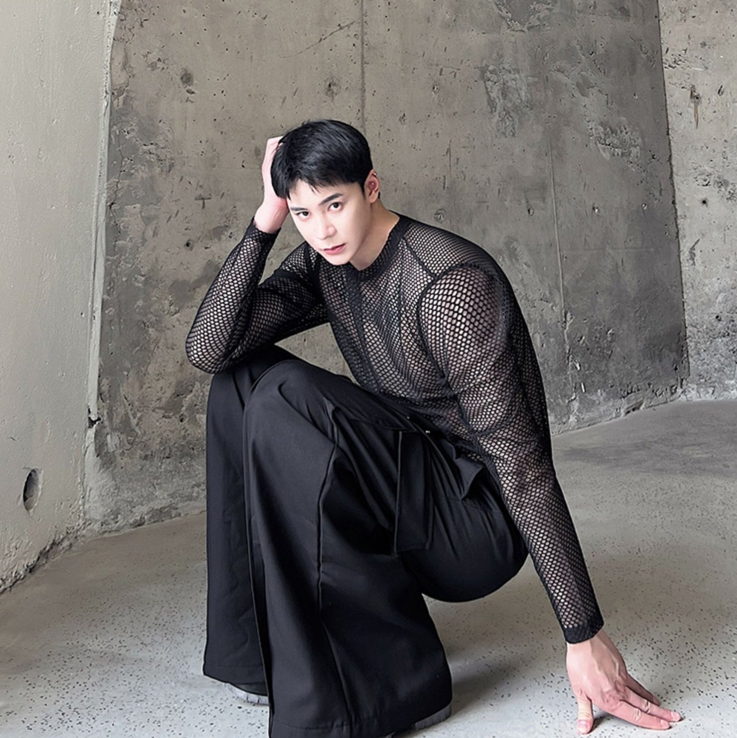 Black Hollow Mesh Net  Top