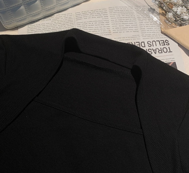 Black Long Sleeves Square Collar Top