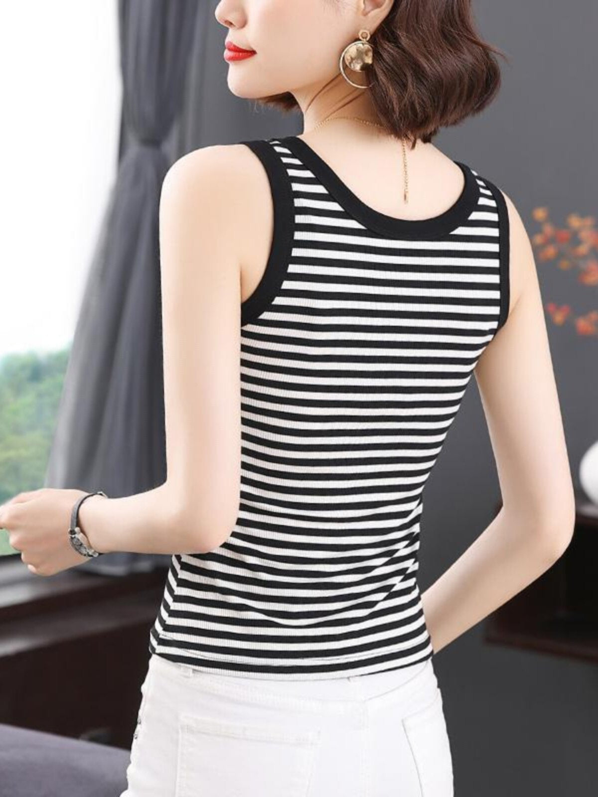 Black Monochrome Basic Tank Top