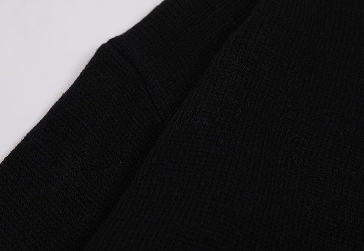 Black Outline Stitched Knit Cardigan