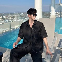 Black Outlined Short Sleeves Shirt