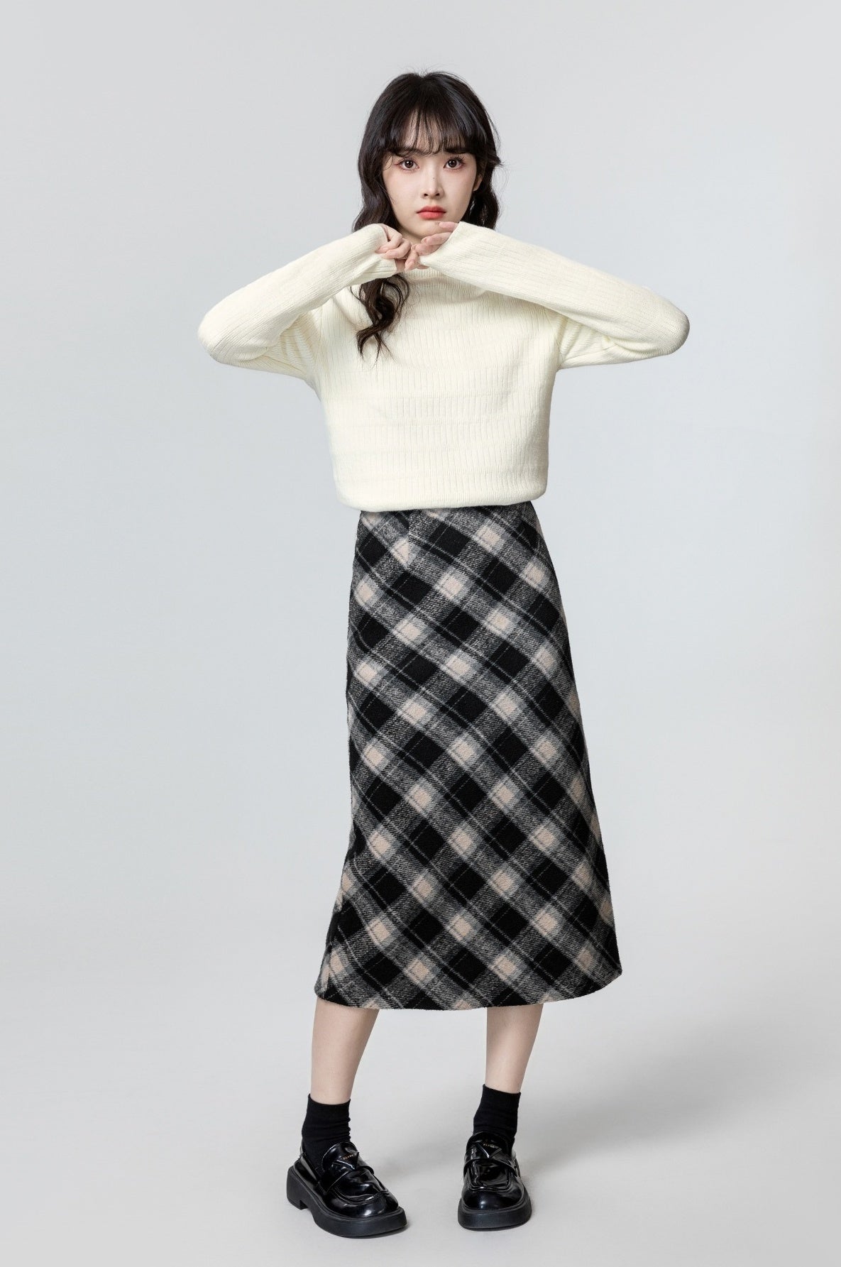 Black Plaid Highwaist Skirt