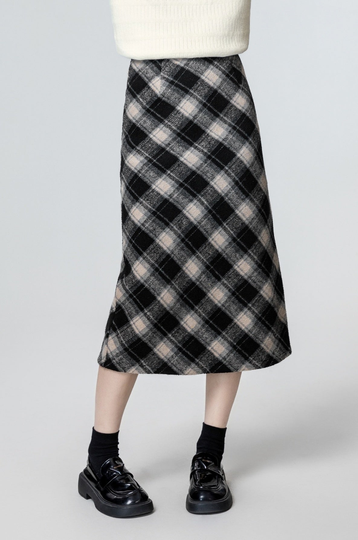 Black Plaid Highwaist Skirt