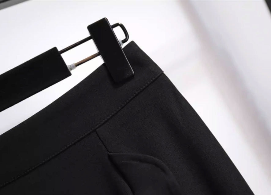 Black Pleats Wide Leg Pants