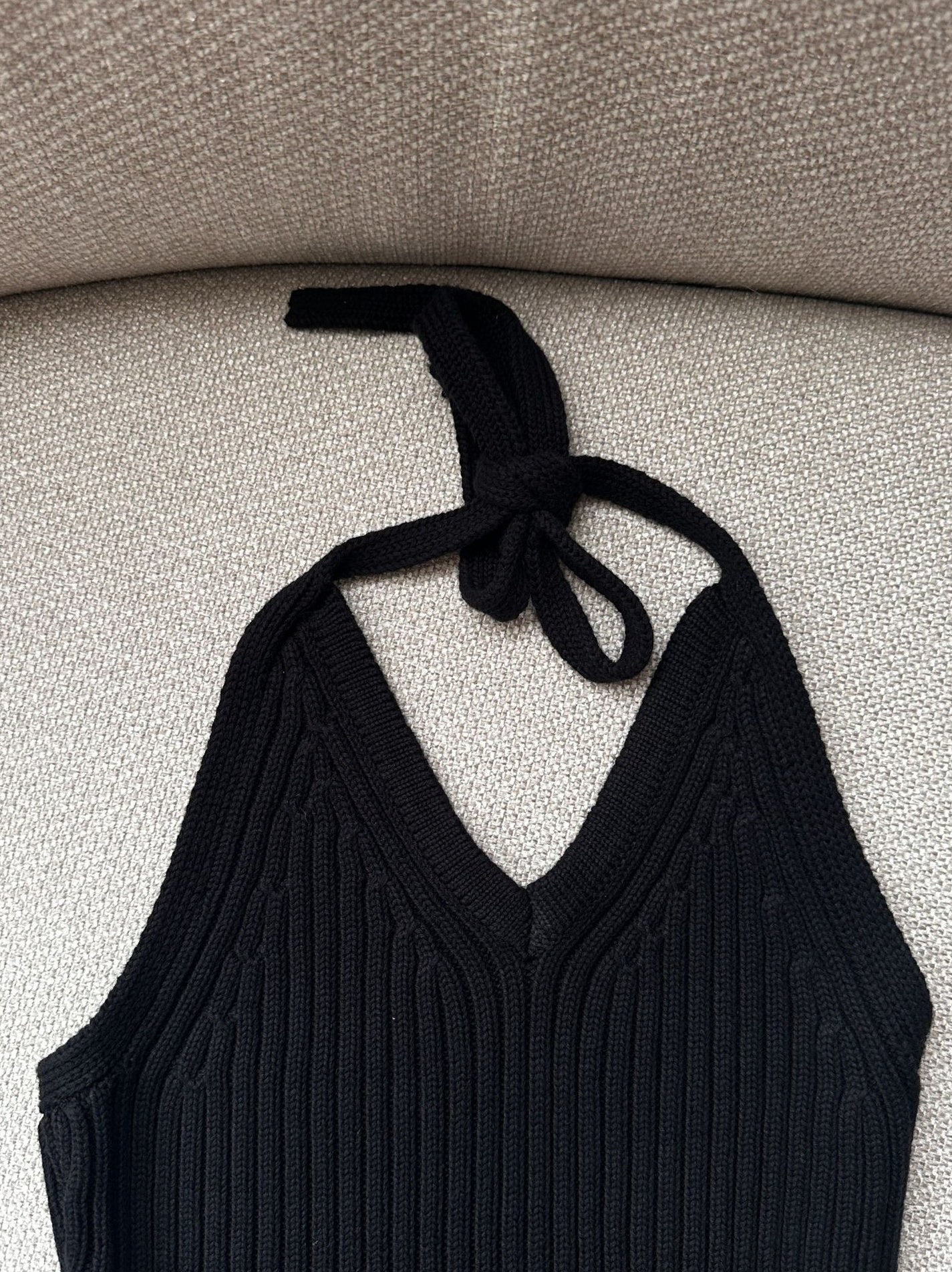 Black Ribbed V-Neck Halter Top