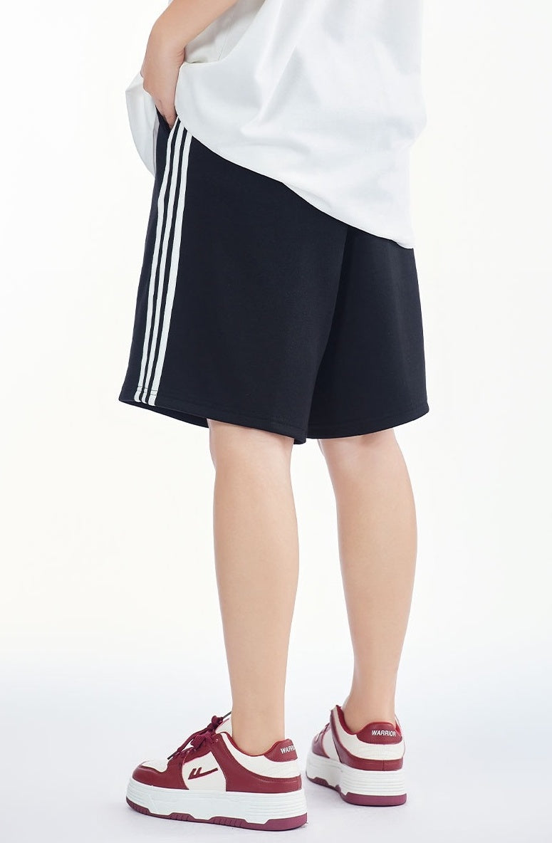 Black Side Stripe Mid-Length Shorts