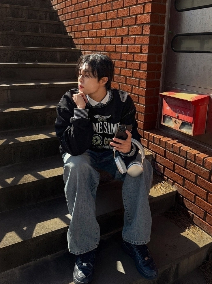 Black Striped Edge Graphic Sweatshirt