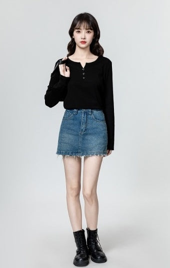 Black Vneck Long Sleeve Top