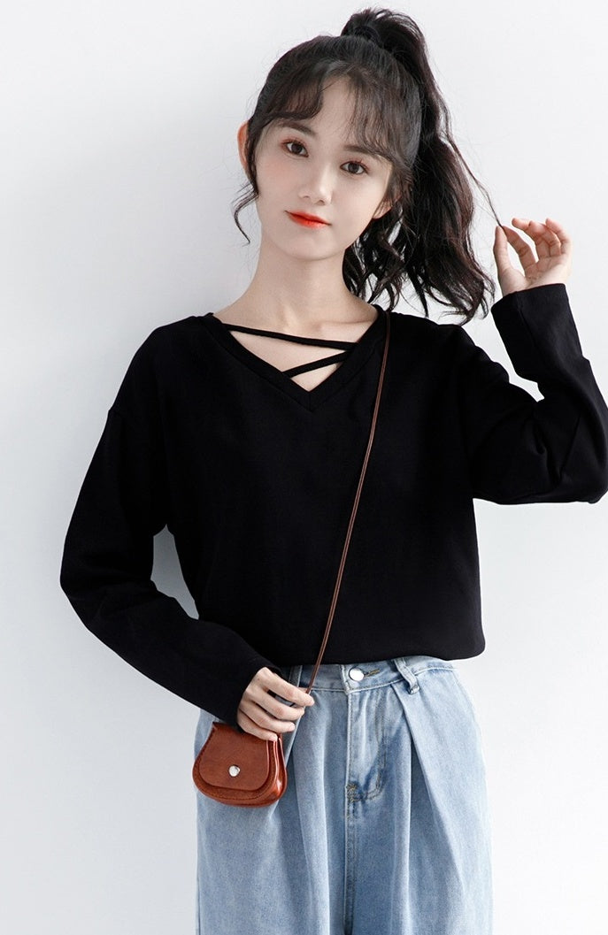 Black Vneck Long Sleeve Top