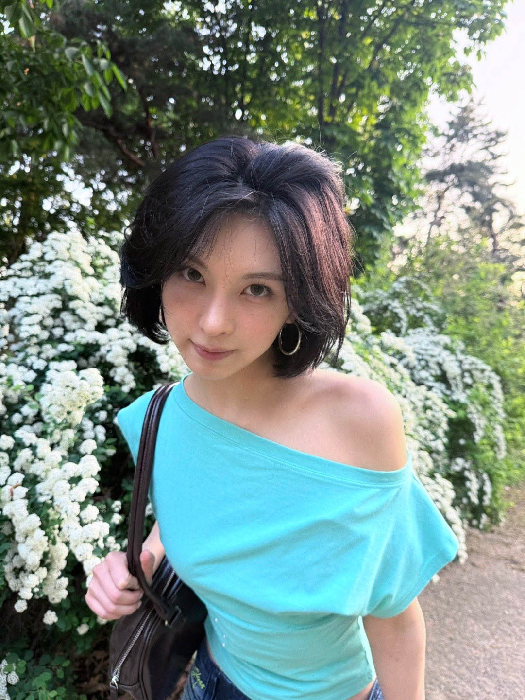 Blue Asymmetrical One-Shoulder Knit Top