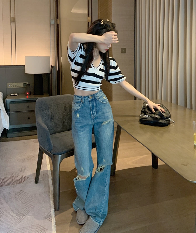 Blue Knee-Ripped Straight Jeans