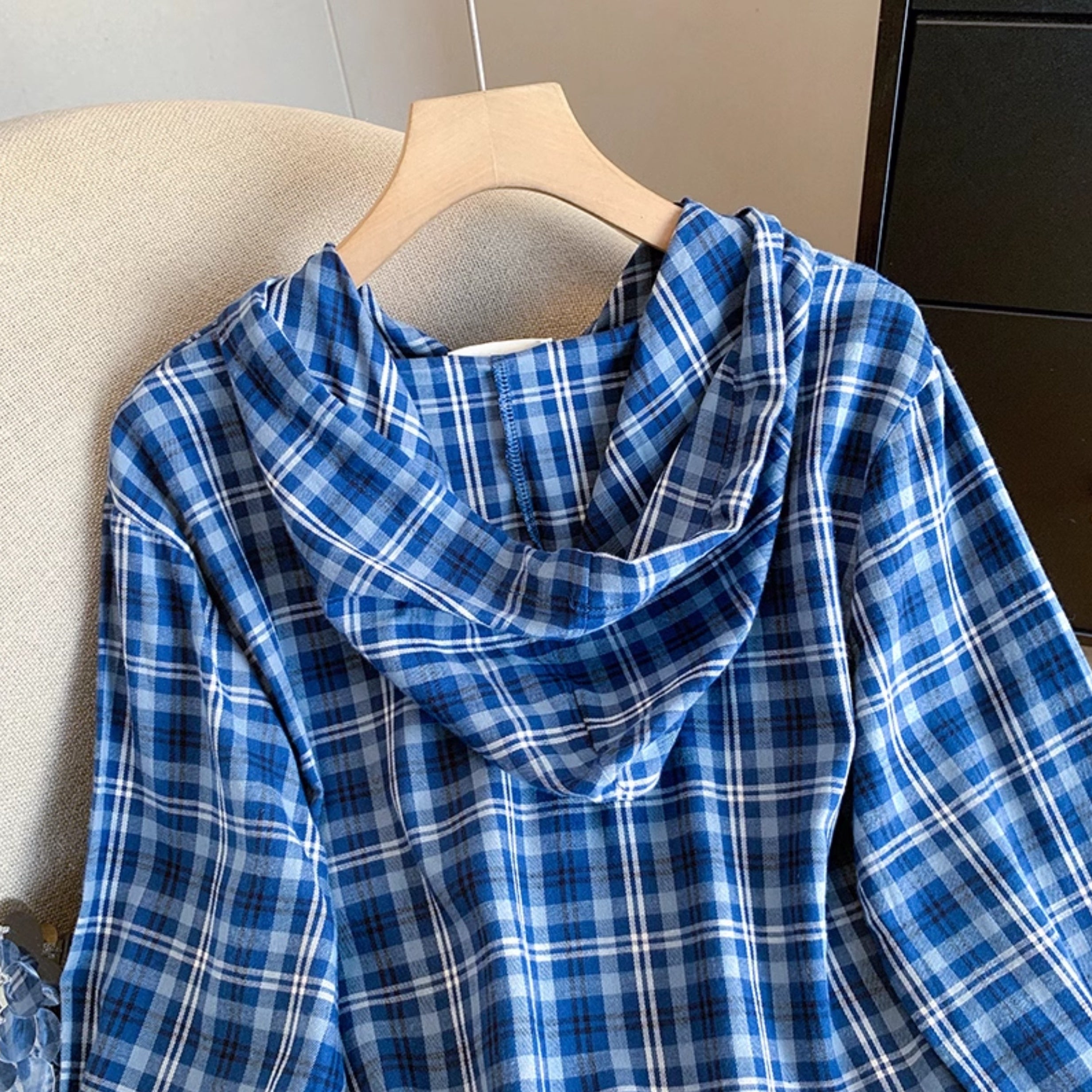 Blue Plaid Cropped Hooded Shirt