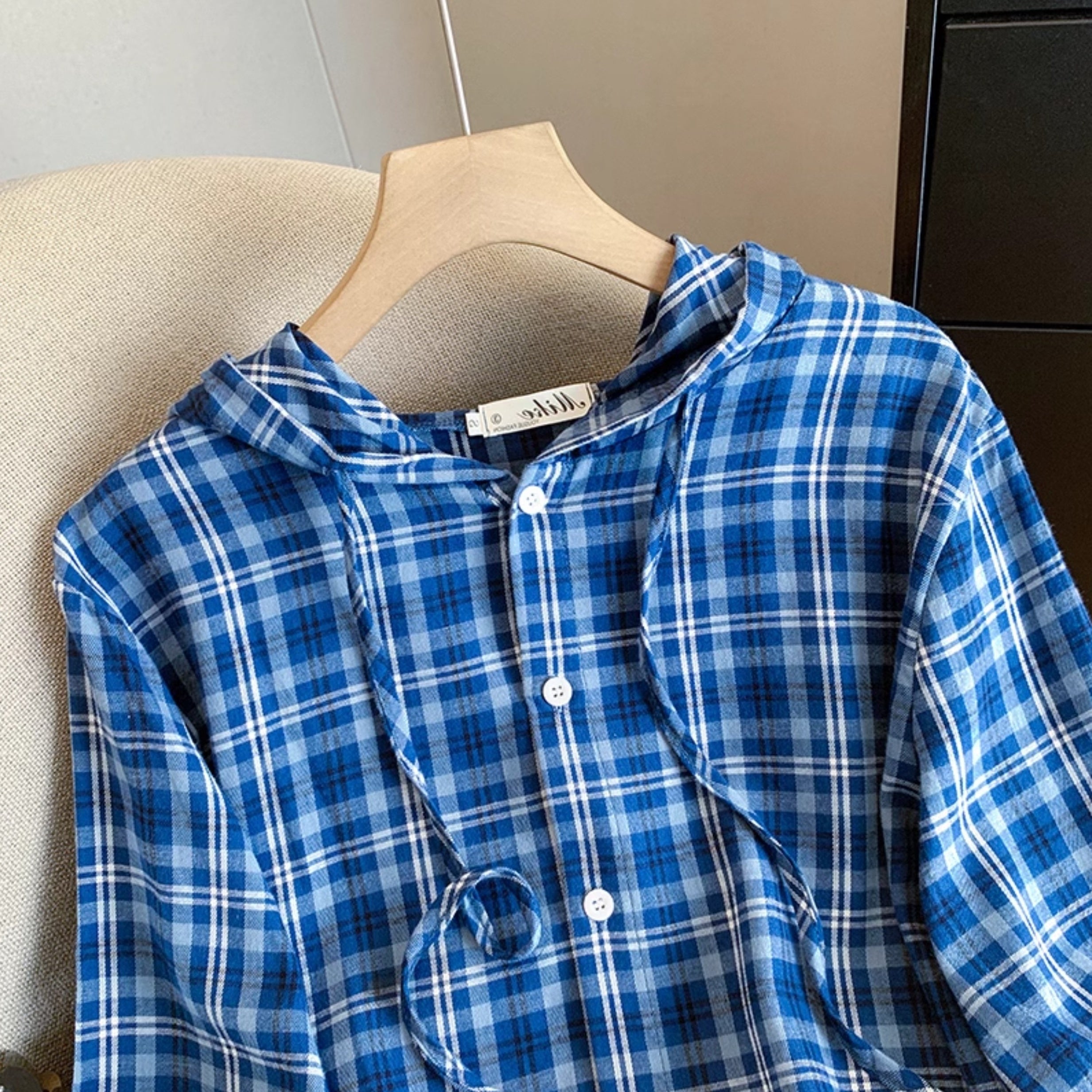 Blue Plaid Cropped Hooded Shirt