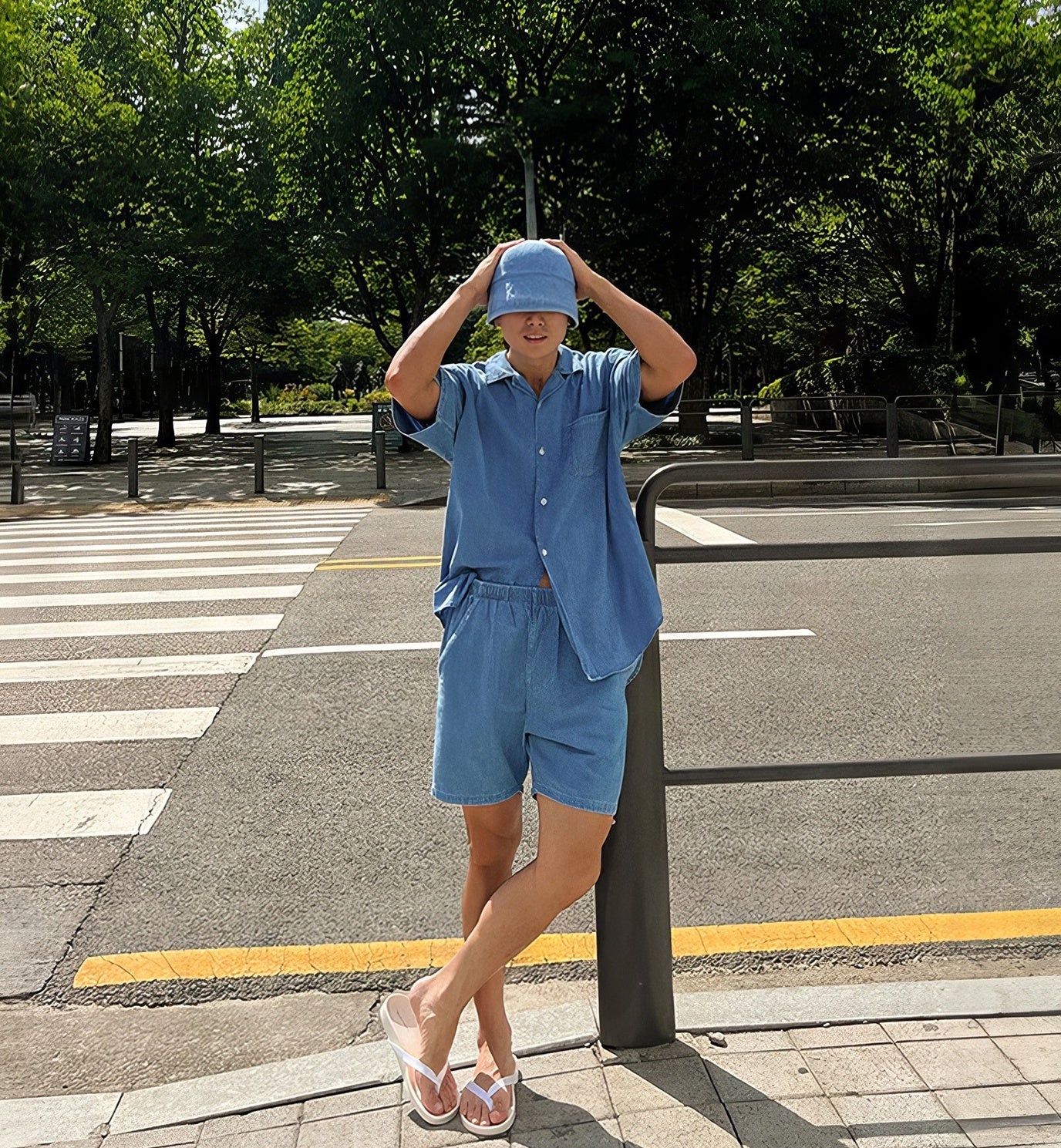Blue Short Sleeves Denim Shirt