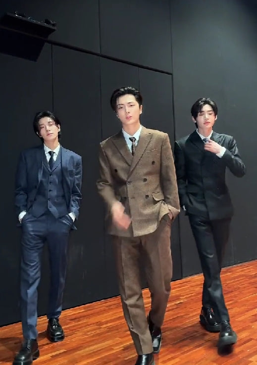 Brown Double-Breasted Suit Blazer And Pants Set
