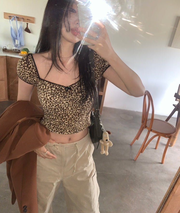 Brown Leopard Pattern Short Sleeves Top