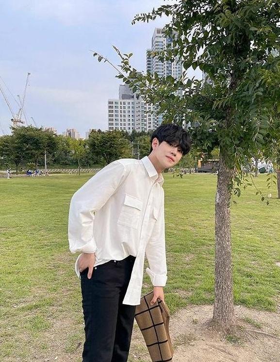 Casual Loose Fit Long Sleeve Shirt