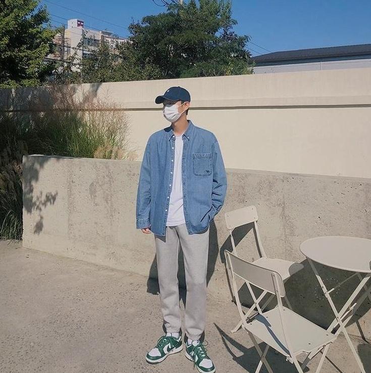 Casual Washed Denim Shirt Jacket